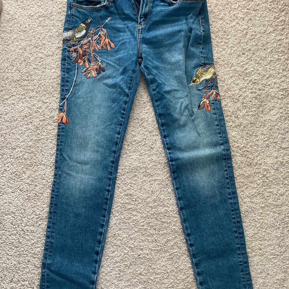 Beautiful Jackie Driftwood skinny jeans size 27